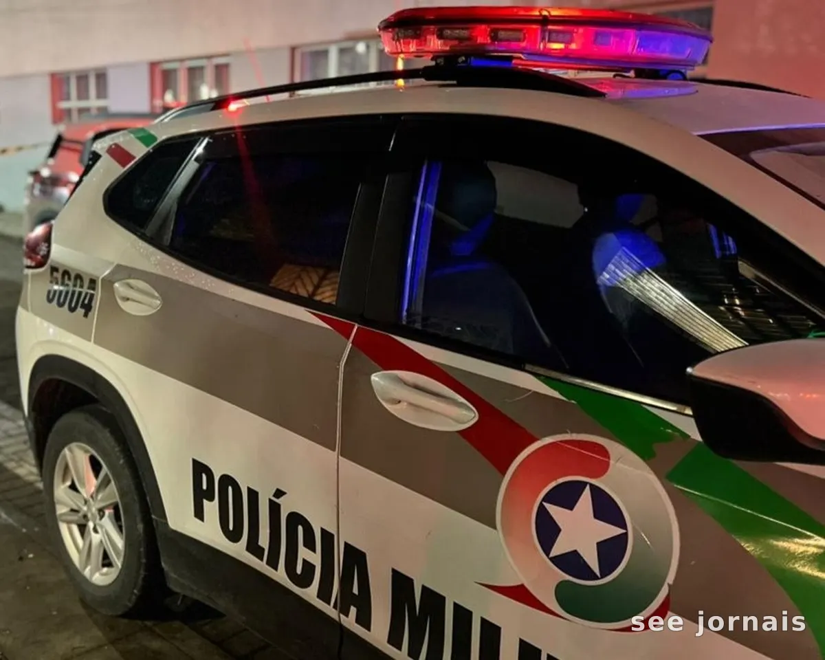 Polícia Militar cumpre dois mandados de prisão em Indaial