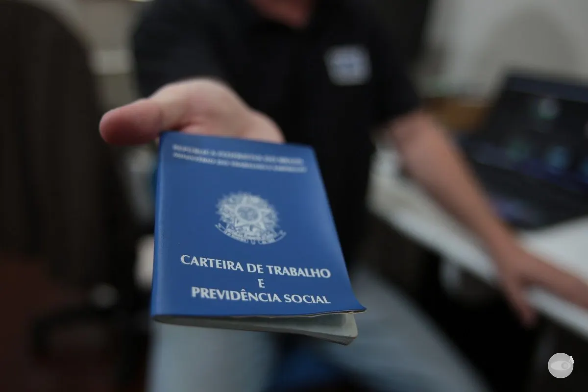 Sine-SC soma 40,8 mil encaminhamentos de emprego entre julho e setembro