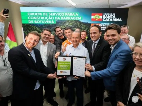 Governo do Estado assina ordem de serviço para construir barragem em Botuverá