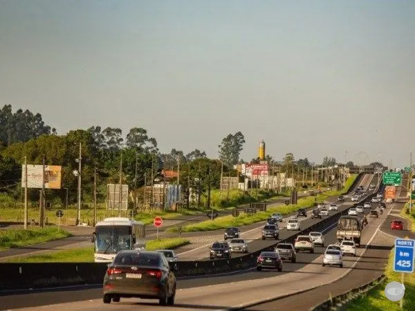rodovias de Santa Catarina devem receber 1,4 milhão de veículos no feriado