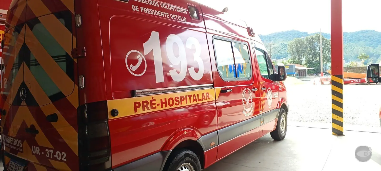Bombeiros orientam mãe por telefone e ajudam bebê engasgada em Ibirama