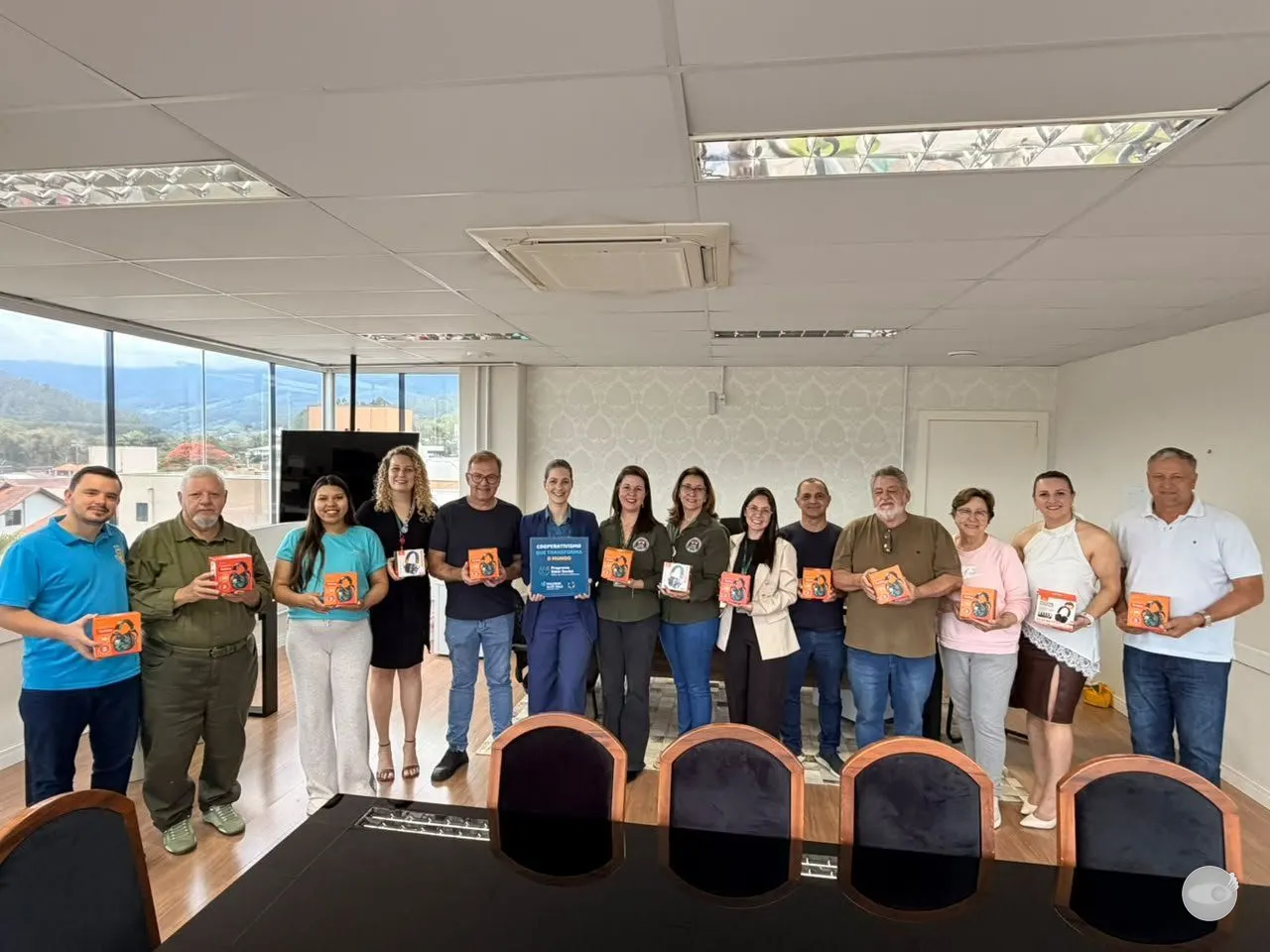 Presidente Getúlio recebe 80 abafadores de ruído para alunos da educação especial