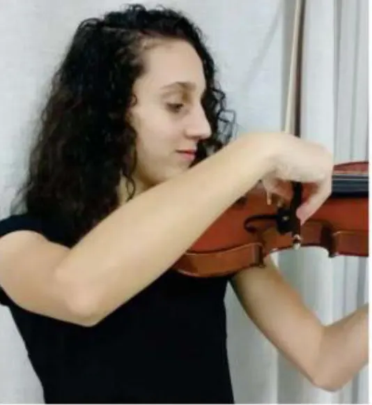 A violinista Amabile Grott é selecionada para o FEMUSC