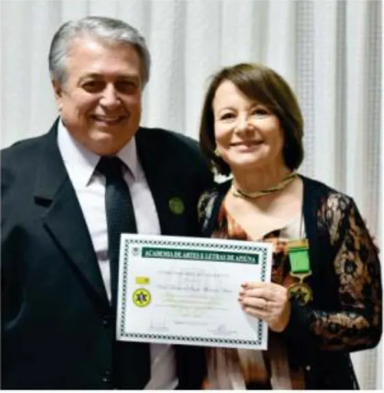 Comenda Miguel Deretti é entregue para os destaques das artes e das letras de Apiúna