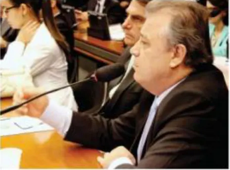 Aécio se une à Tebaldi no debate sobre urnas eletrônicas