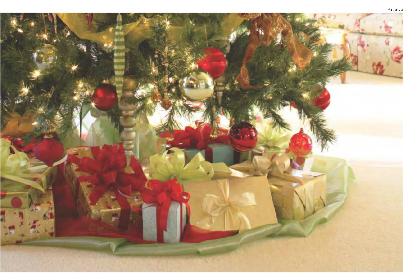 Papai Noel de olho nos gastos