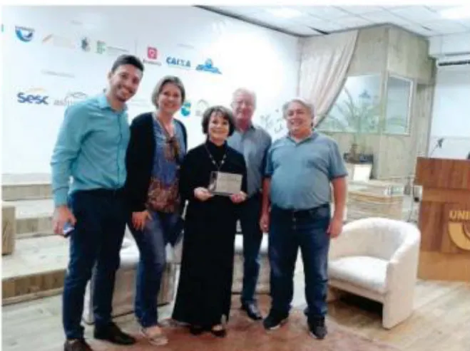 Ilustre apiunense