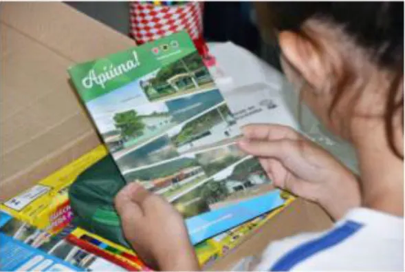 Apiúna realiza entrega de material escolar
