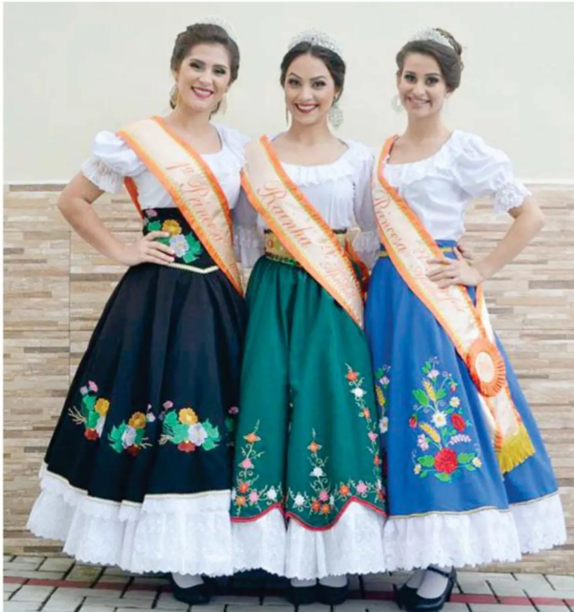 Apiúna espera por você!