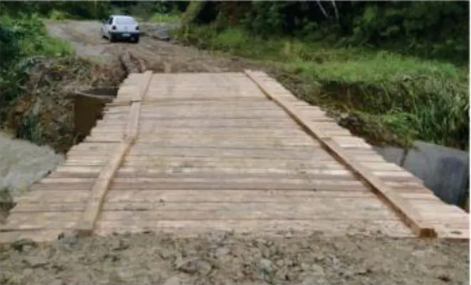 Prefeitura realiza trabalhos de recuperação de vias