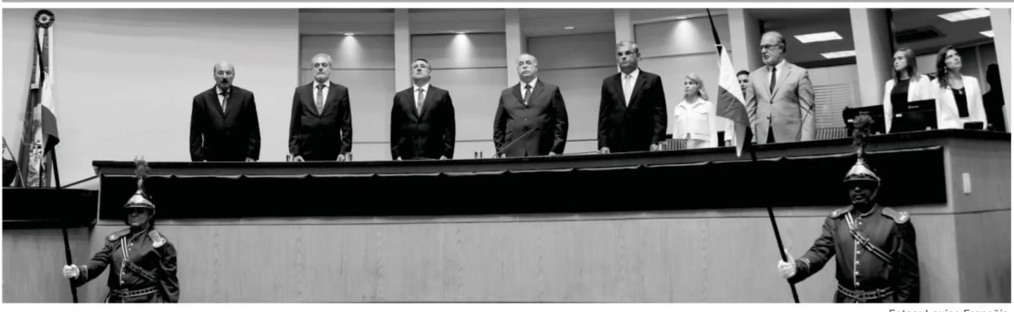 Empossado para segundo mandato, governador Colombo destaca economia catarinense e diz que SC é exemplo para…