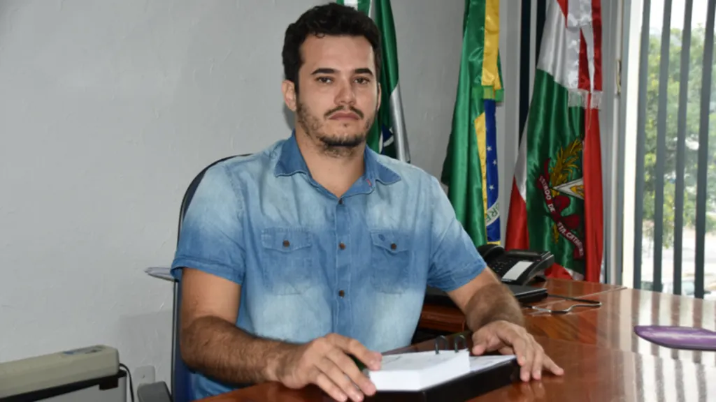 Marcelo deixa a Saúde
