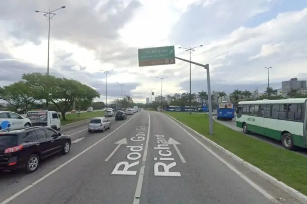 Ciúmes termina em morte: acidente forjado em Florianópolis leva à prisão de suspeito
