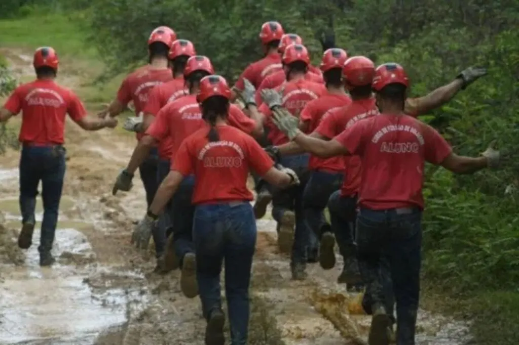Concurso Bombeiros SC: inscrições abertas com salários até R$ 21 mil
