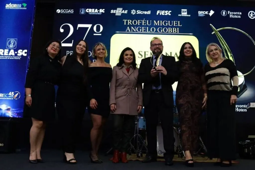 Troféu Miguel Angelo Gobbi é entregue aos Melhores do Ano