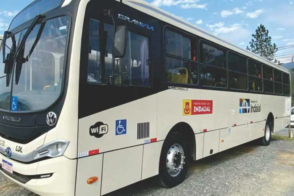 Indaial para no ponto: a verdade sobre o caos do transporte