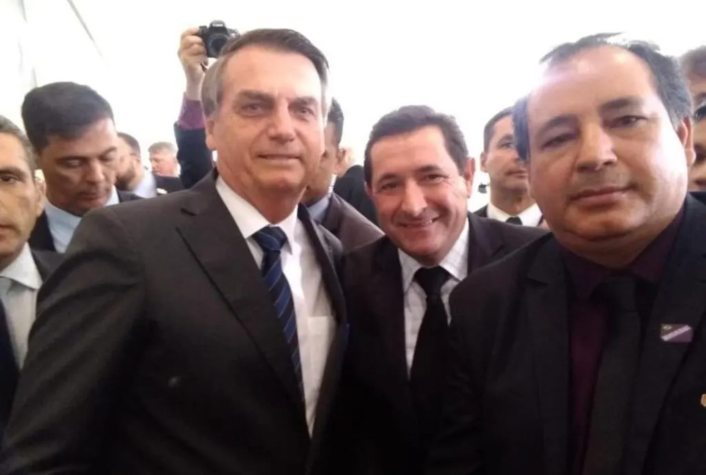 'A imprensa regional é importante para o futuro da nação', afirma Bolsonaro