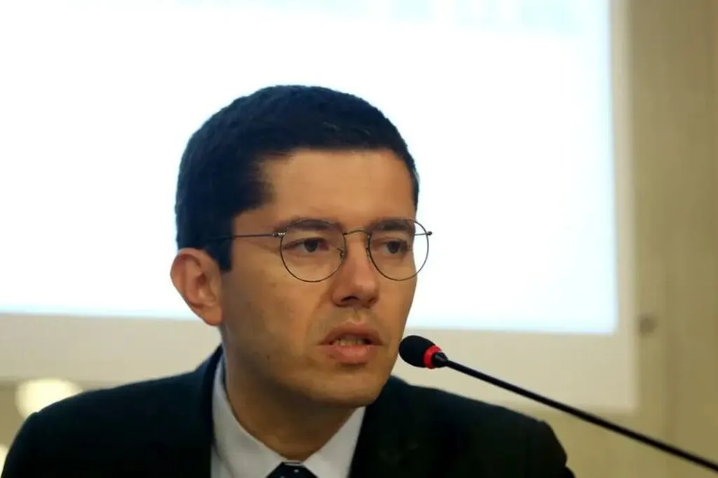 Exportações para Estados Unidos caem 14% em maio