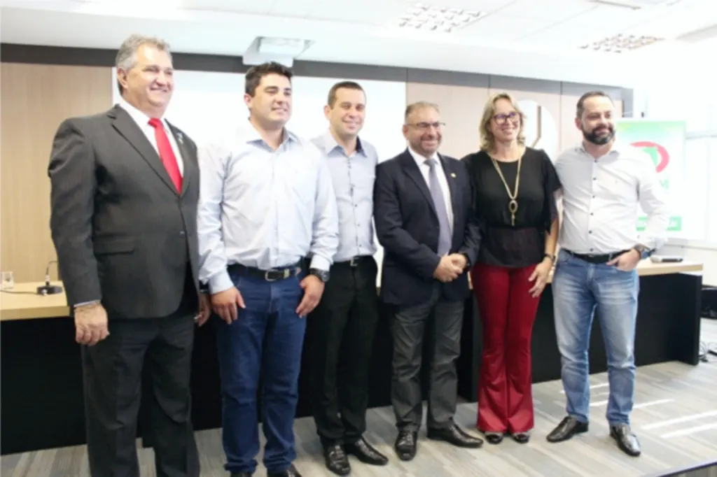 Morastoni é o novo presidente da Fecam