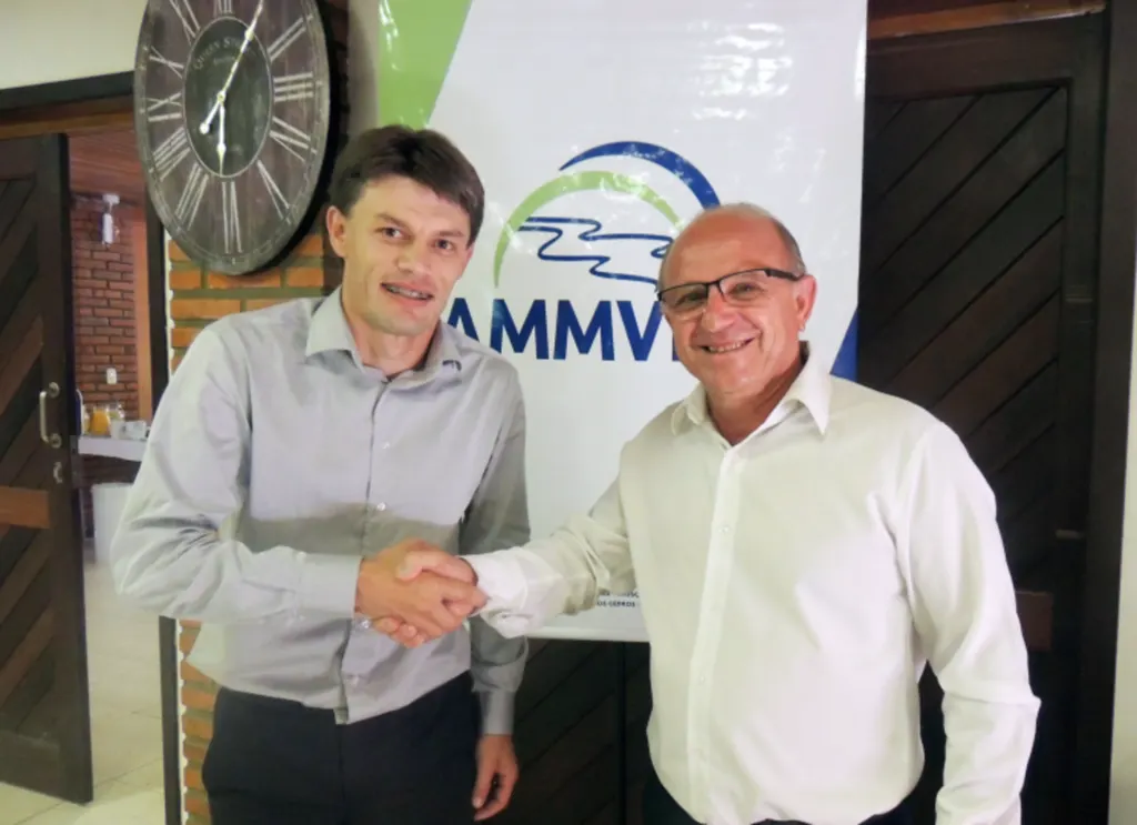 Grundmann assume presidência da Ammvi