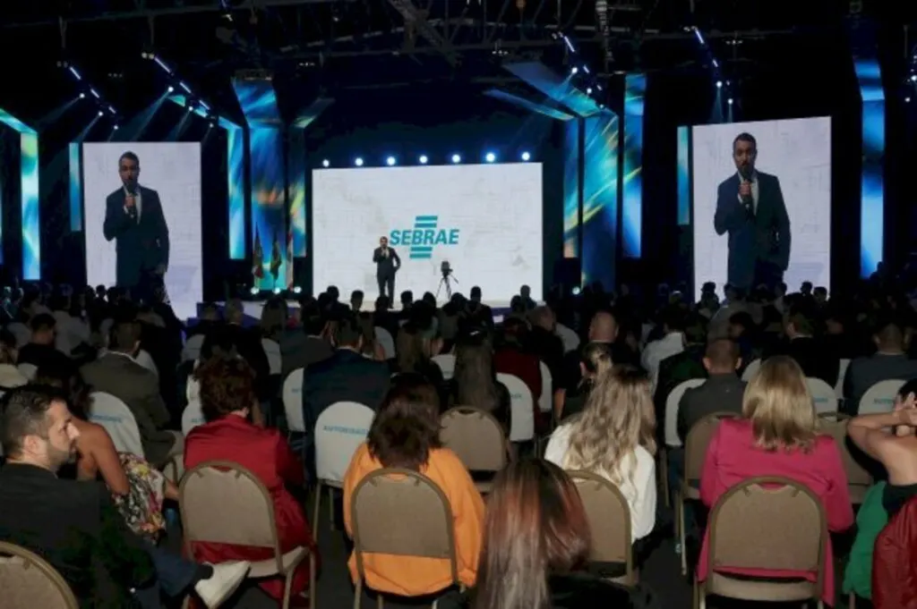 Governador participa da noite de premiação Prefeito Empreendedor, promovida pelo Sebrae