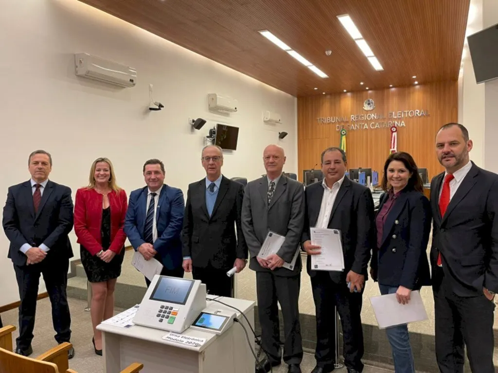 TRE/SC apresenta campanha institucional aos veículos de comunicação