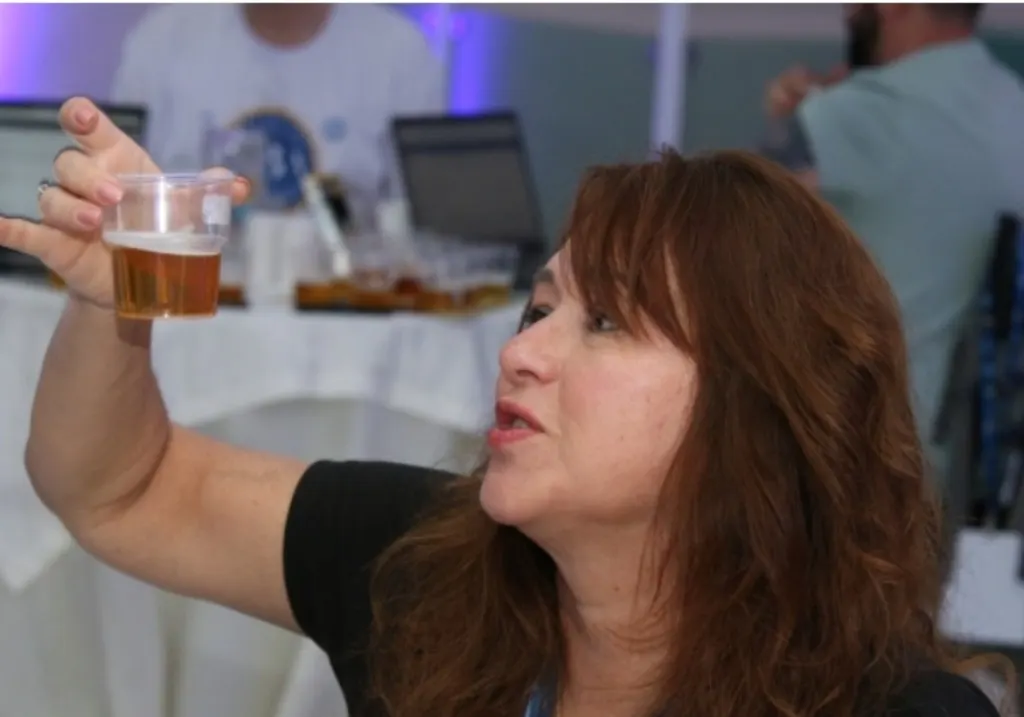 Maior concurso brasileiro de cervejas anuncia envio gratuito de amostras de Itajaí para Uberlândia (MG)