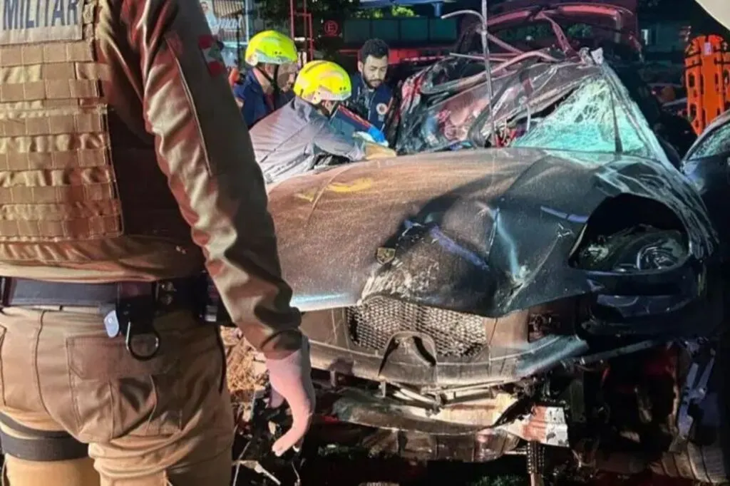 Motorista de Porsche em acidente fatal em SC estava a um passo de perder CNH