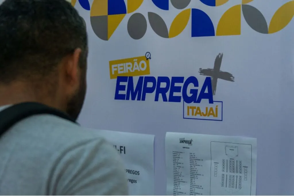 Feirão de Empregos em São Vicente vai oferecer mais de 1,1 mil vagas em Itajaí