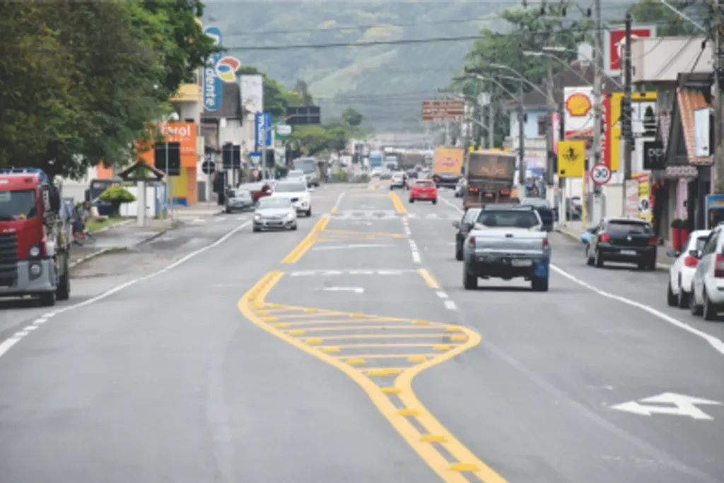 Revitalização da BR-470, em Apiúna, está na fase final