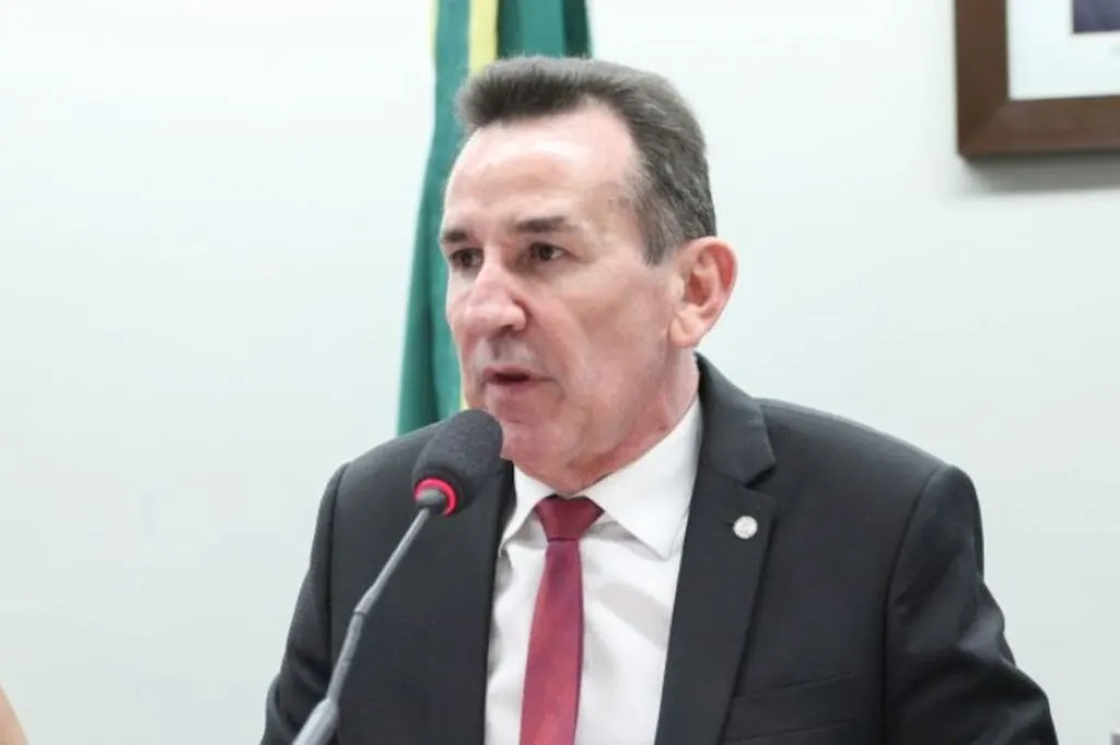 Câmara dos Deputados analisa crédito especial para apicultores
