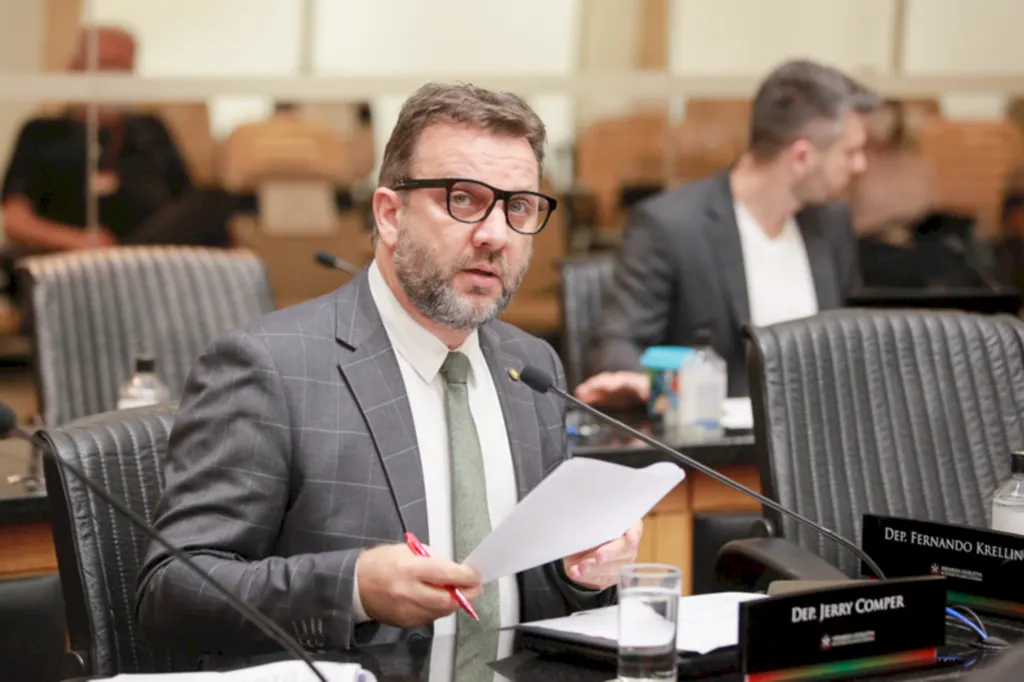 Deputado Jerry é relator de projeto que cria bolsa-estudante