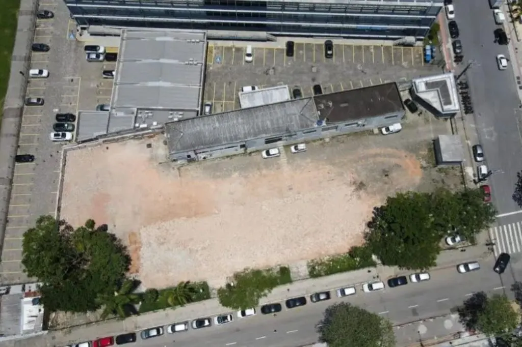 TJSC demole prédio antigo no centro de Florianópolis para ampliar estruturas judiciais