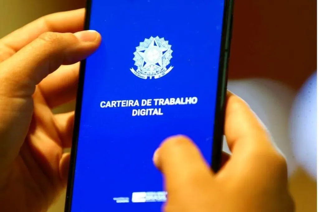 Desemprego fica em 5,4% no trimestre encerrado em janeiro de 2026