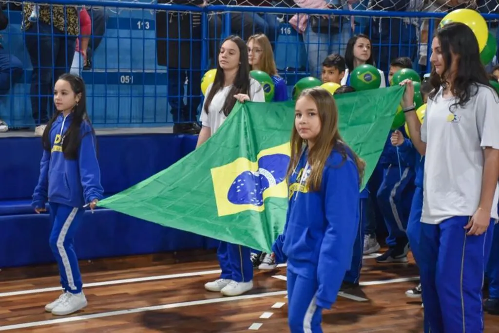 Escolas de Ascurra terão ato cívico com momento de reflexão