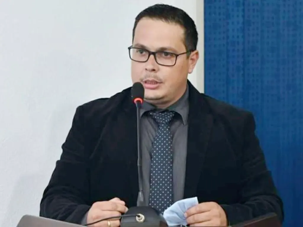 Jaison assume Presidência do Legislativo Apiunense