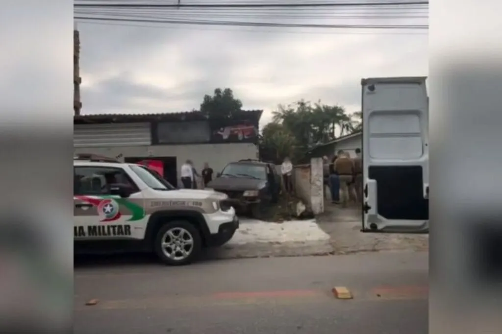 Briga por aluguel termina com representante de imóvel esfaqueado por inquilino em Joinville