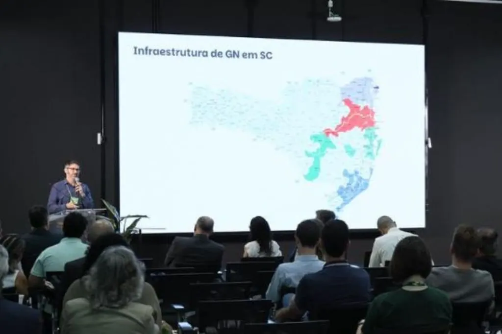 SCGÁS participa do II Seminário Internacional do SENAI sobre Descarbonização e Eficiência Energética