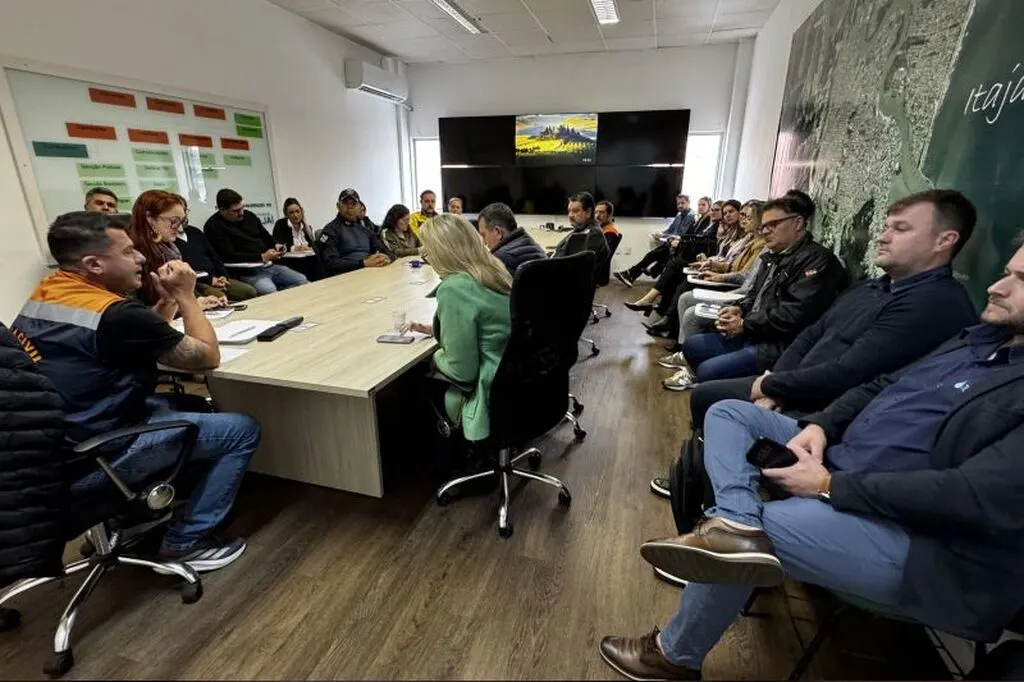 Coordenadoria de Defesa Civil de Itajaí amplia diálogo com setor produtivo para prevenir desastres
