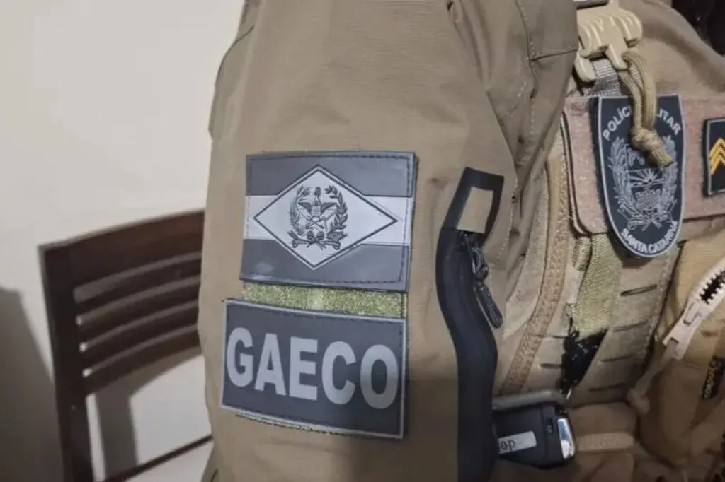 Prefeito de Balneário Piçarras preso em operação do Gaeco é transferido para Itajaí