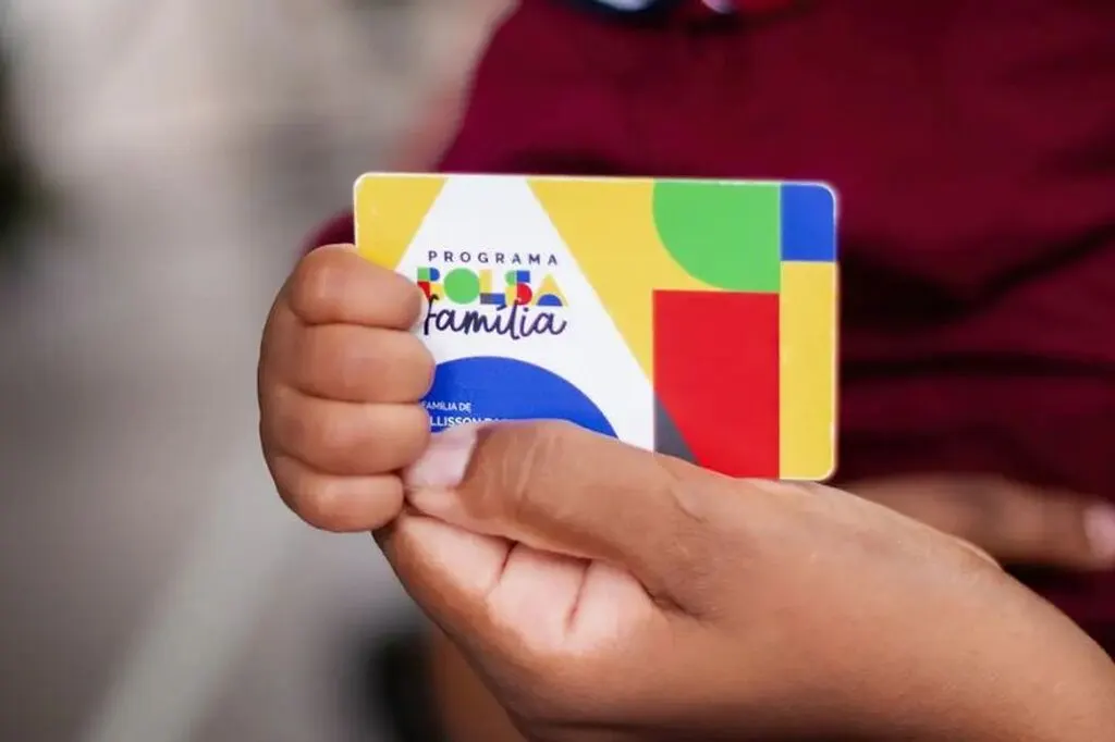 Caixa paga Bolsa Família de maio para NIS final 9 com valor médio de R$ 678